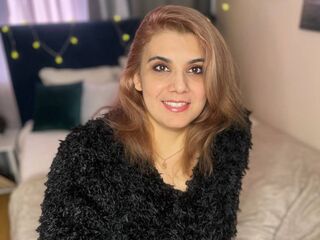 LeilaRosse's Teen live cam shows Profile Image